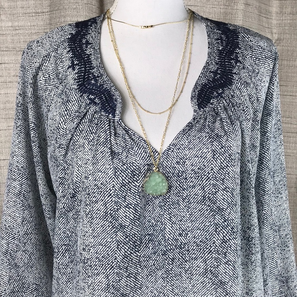 Hanover V-Neck Blue and White Blouse